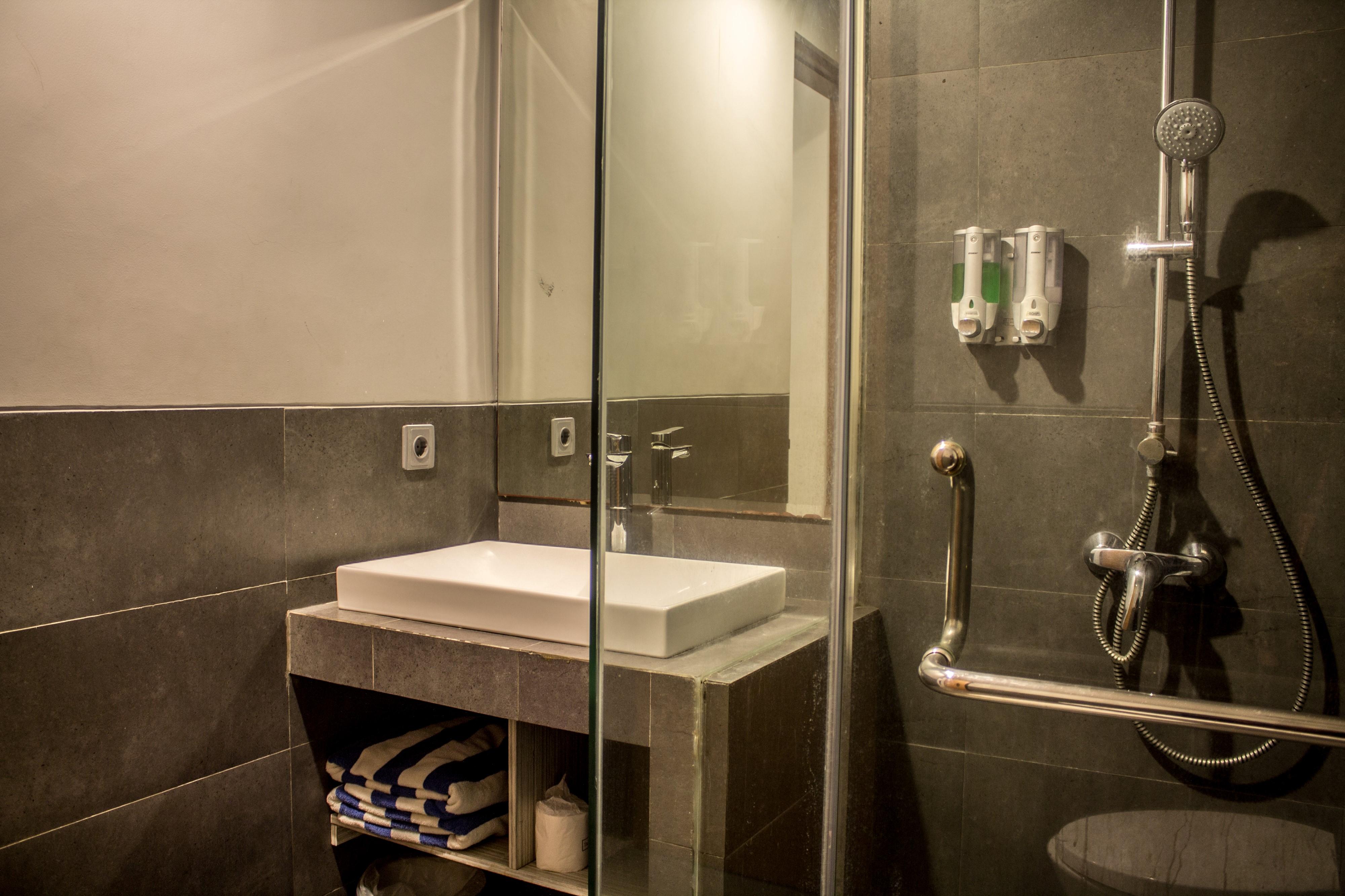 Transera Kamini Legian Hotel Zewnętrze zdjęcie