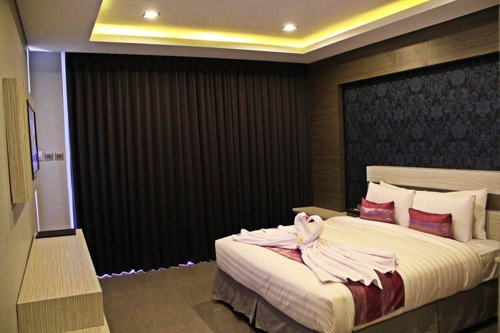 Transera Kamini Legian Hotel Zewnętrze zdjęcie